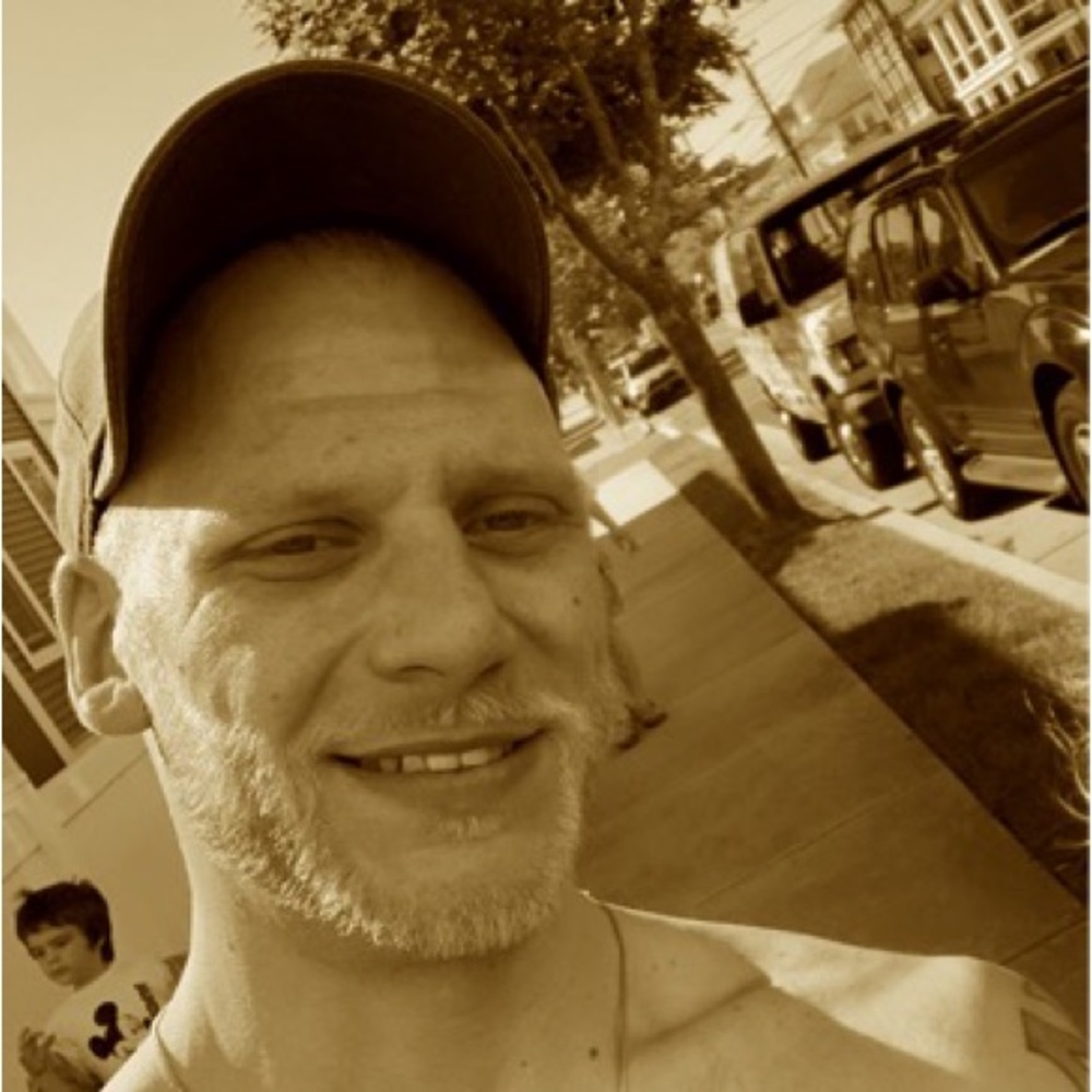 Meet your Posher, Brandon